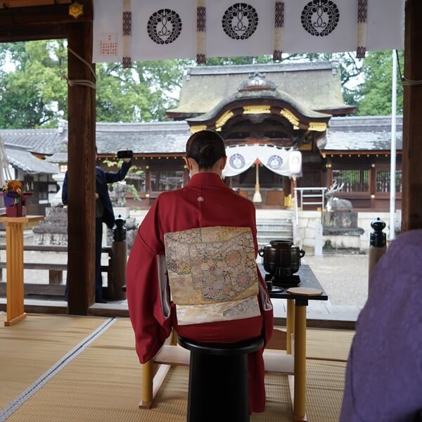 立木神社柿まつり秋のお茶会での献茶